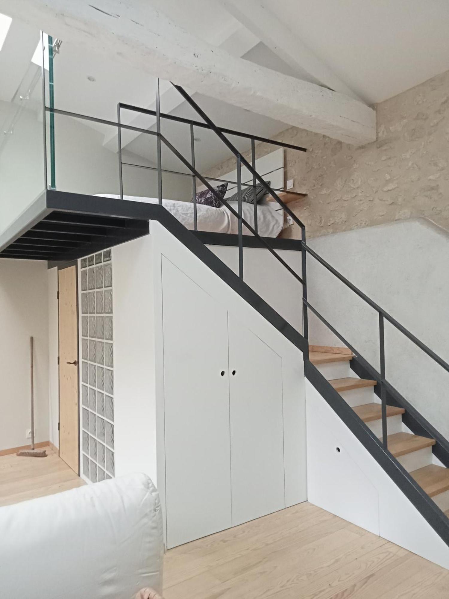 Maison En Pierre Restauree Avec Jardin 오슈 외부 사진